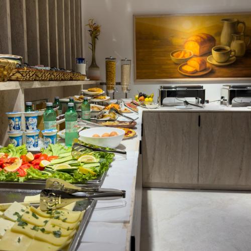 Jídlo v hotelu nebo okolí