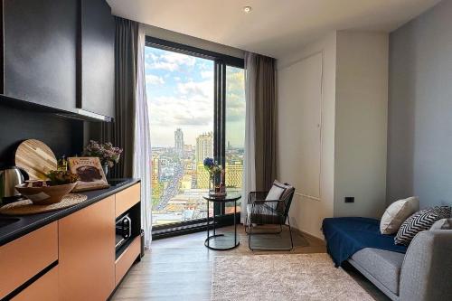 Χώρος καθιστικού στο Edge Central Pattaya-Skyline Retreat