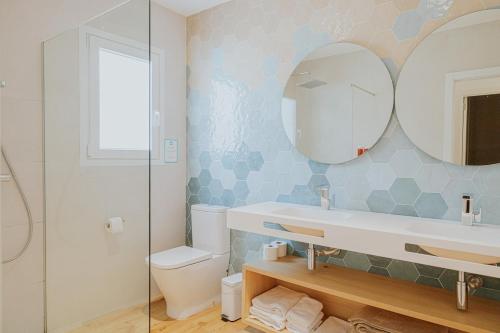 Et badeværelse på Villa Santo Tomás - Adriana