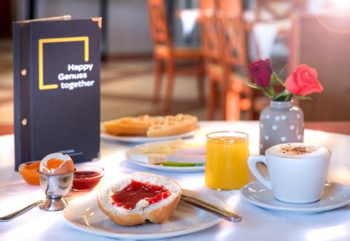 Jídlo v hotelu nebo okolí