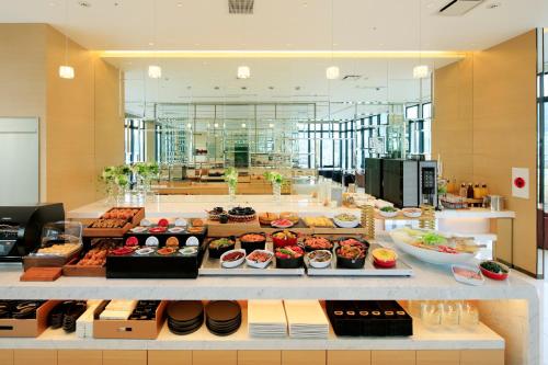 Jídlo v hotelu nebo okolí