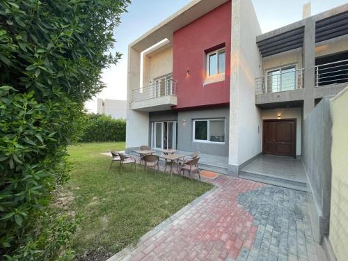 Budova, kde se vila nachází