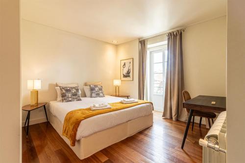 Chiado Deluxe Design 3 BR Apartment, 4D