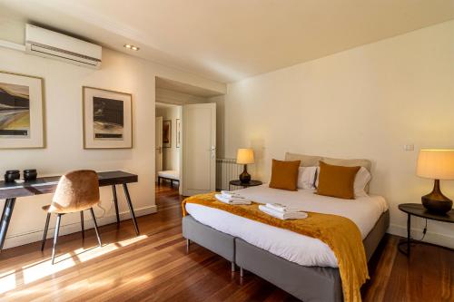 Chiado Deluxe Design 3 BR Apartment, 4D