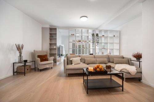 LAM Cream Old Town Balcony & AC