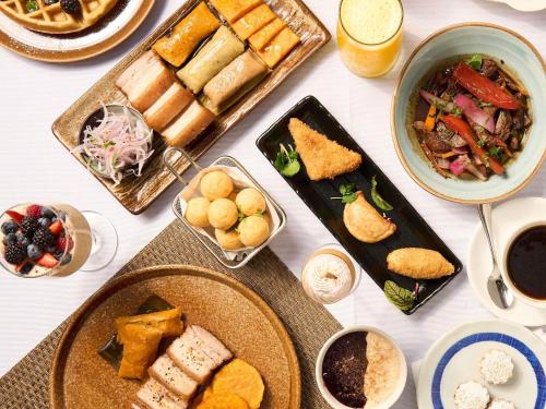 Jídlo v hotelu nebo okolí