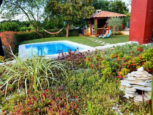 LaRossa House
