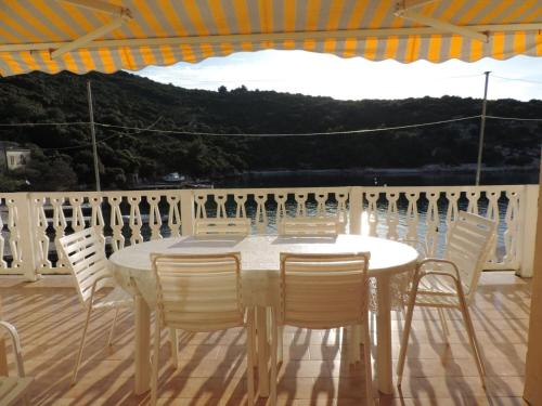 Fotografie z fotogalerie ubytování Apartments Roki v destinaci Rogačić