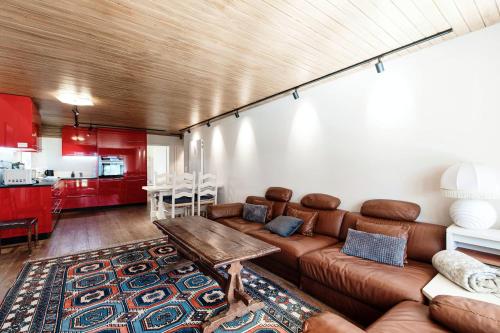 Prada Laax by Quokka 360 - Alpine Residence with Shared Sauna