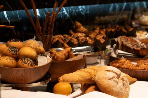 Jídlo v hotelu nebo okolí