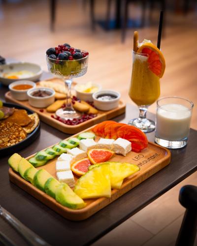 Jídlo v hotelu nebo okolí