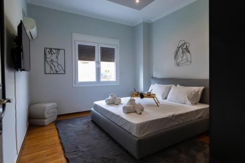 Noir Luxury 1 bedroom Atelier