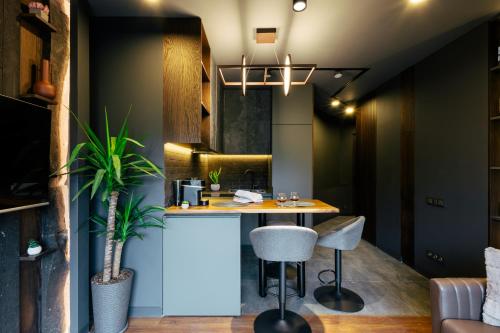 hotelise I Frappe Apartment