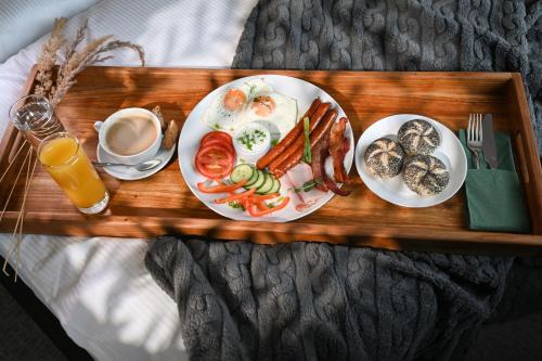 Jídlo v penzionu – hostince nebo okolí