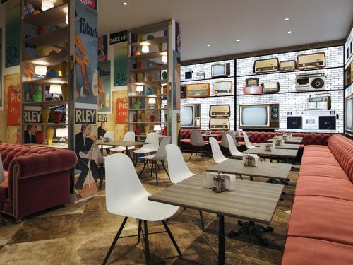 Khu vực ghế ngồi tại Mamaison Vibe Hotel Downtown Budapest