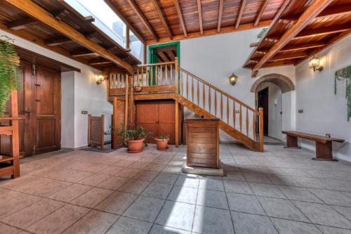 La Casucha - Typical Canarian House By Lanzarote Vacation Homes