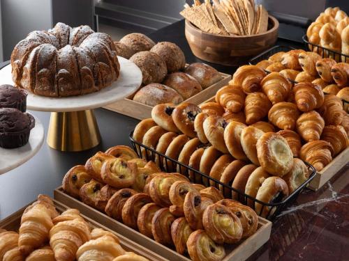 Jídlo v hotelu nebo okolí