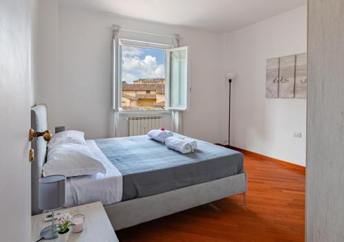 brd 41 13- Ponte Vecchio Elegant Central Attic