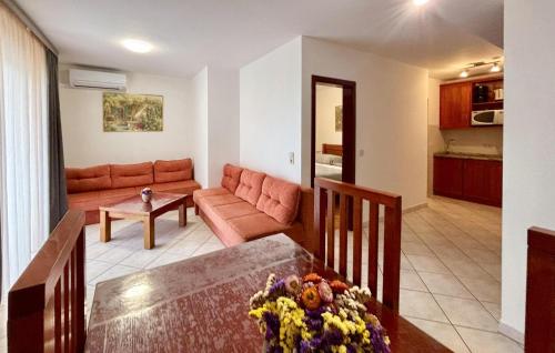 Beautiful Apartment In Medulin
