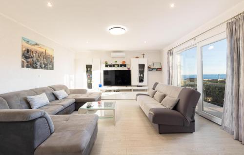 Lovely Home In Makarska