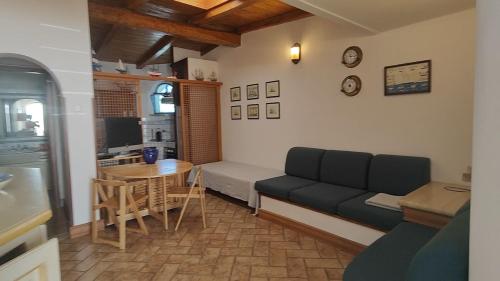 Χώρος καθιστικού στο Nibice home 1