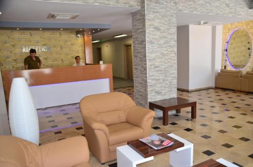 Ruang duduk di Elisa Hotel