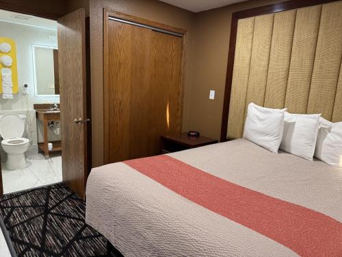 Koupelna v ubytování TownHouse Extended Stay Hotel Downtown