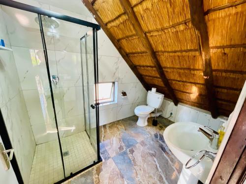 Koupelna v ubytování Waterkloof Heights Guest House