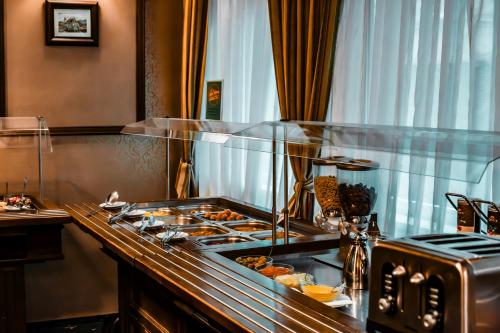 Φαγητό σε αυτό το ξενοδοχείο ή κάπου εκεί κοντά