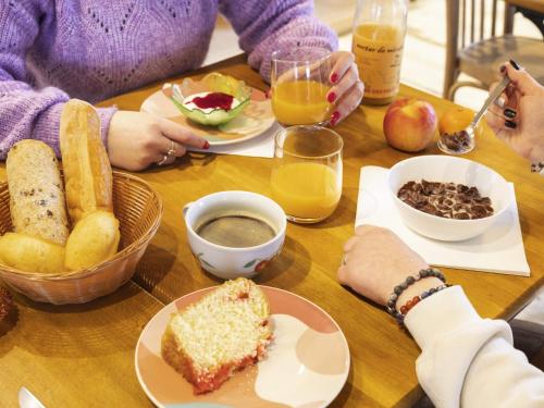 Jídlo v hotelu nebo okolí