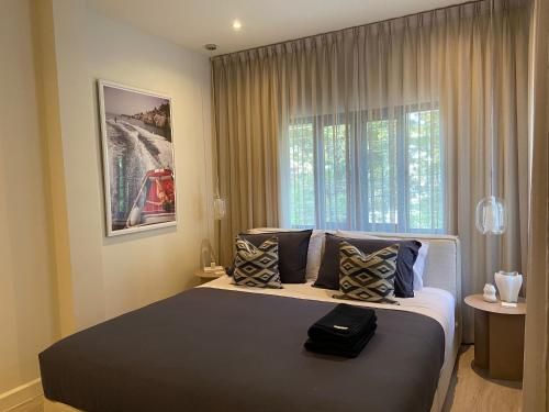 Postel nebo postele na pokoji v ubytování Palazzo 126 Luxury 5BR Pool Villa in Patong