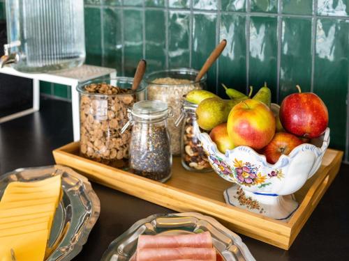 Jídlo v hotelu nebo okolí