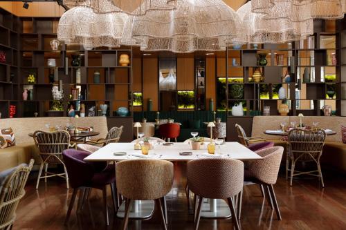 Crowne Plaza Madrid - Centre Retiro by IHG photo 92