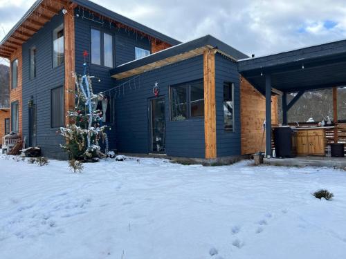 Casa Transylvania cu hot tub inclus im Winter