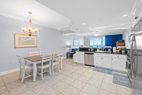 Quiet East End Gulf-Front Condo w/ Heated Pool & Balcony photo 17