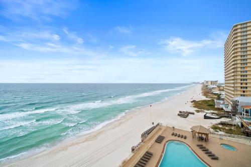 Quiet East End Gulf-Front Condo w/ Heated Pool & Balcony photo 7