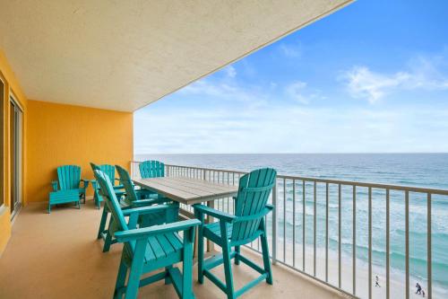 Quiet East End Gulf-Front Condo w/ Heated Pool & Balcony photo 9