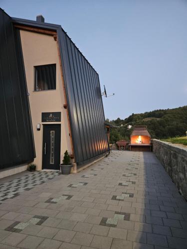 Budova, kde se apartmán nachází