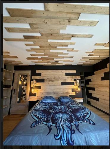 เตียงในห้องที่ le valhalla odin