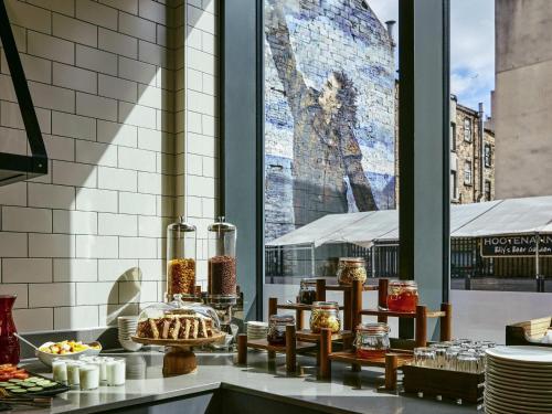 Jídlo v aparthotelu nebo okolí