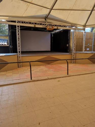 an empty dance floor in a tent at Mobile-Home 6 places Nans les pins in Nans-les-Pins