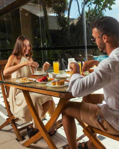 Thức uống tại Ritz Lagoa da Anta Hotel & SPA