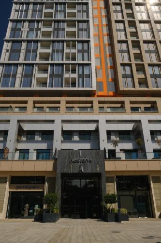 Το κτήριο όπου στεγάζεται  το διαμέρισμα