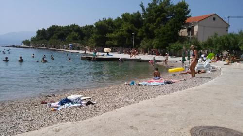 Gallery image of Holiday House Popovic in Sućuraj