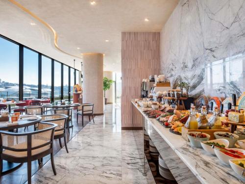 Φαγητό σε αυτό το ξενοδοχείο ή κάπου εκεί κοντά