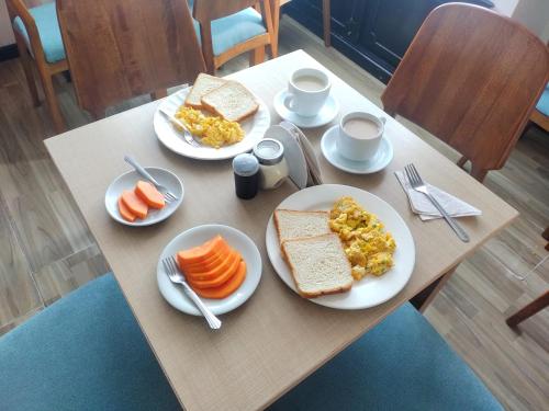 Đồ ăn tại/gần khách sạn