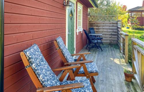 Ban công/sân hiên tại 1 Bedroom Cozy Home In Färjestaden