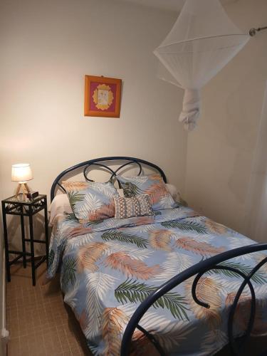 เตียงในห้องที่ Maison YZIDEE