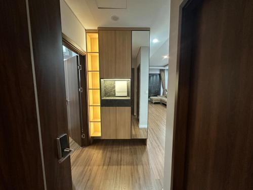 Η κουζίνα ή μικρή κουζίνα στο Binh Minh Garden Relax Apartment