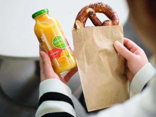 Jídlo v hotelu nebo okolí